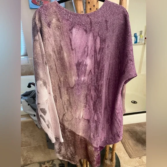 Xcvi asymmetrical sweater, never worn - Picture 2 of 3